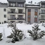 Apartment Oaza Spokojna 24 *